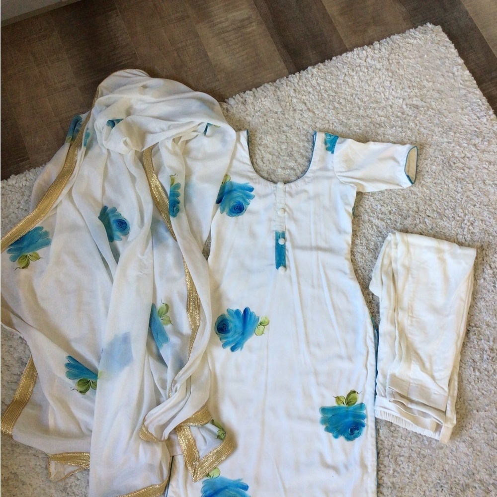 Punjabi/Indian/ Pakistani Salwar Kameez, Lehenga Choli, Pant Suit, Anarkali